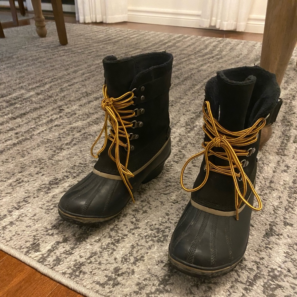 Sorel Winter Fancy Lace II boots